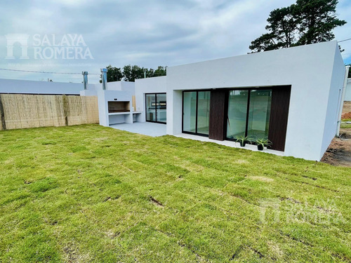 ¡venta: Casas 2 Y 3 Dormitorios A Estrenar En Piedras Del Chileno, Punta Del Este!