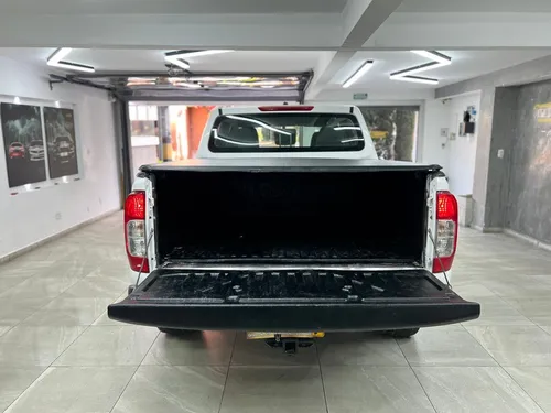Nissan Frontier Diesel Mt 2.5 4*4 2020