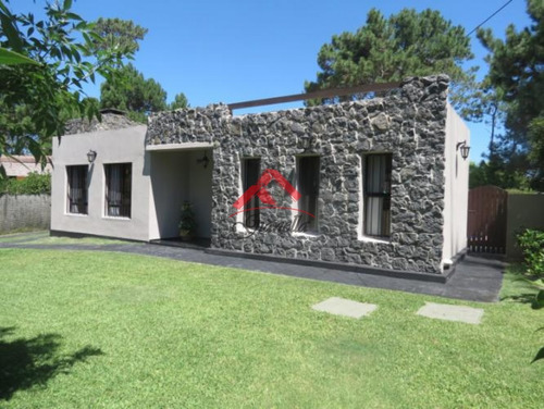 Pinares, Punta Del Este.- Ref: 1065