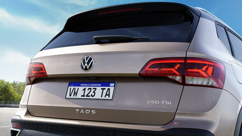 Volkswagen Taos 250 Tsi