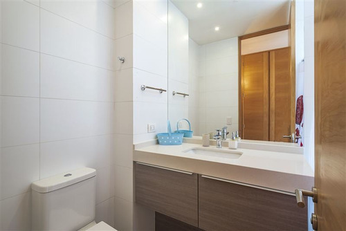 Departamento En Arriendo De 4 Dorm. En Lo Barnechea