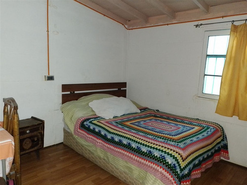 Acogedora Casa En Venta De 4 Dorm. En Quintero