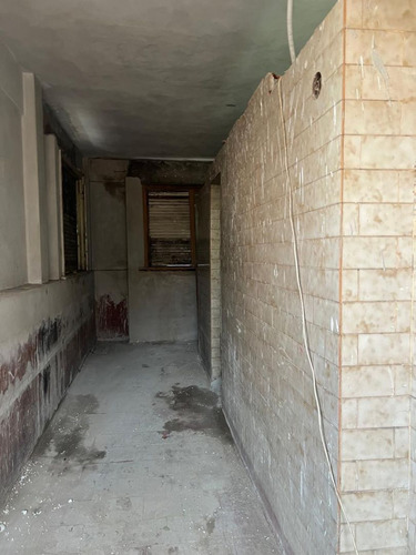 Uso Comercial. Lote Propio Con Salida A 2 Calles.
