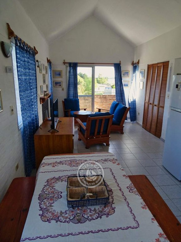 Chalet Azul En Punta Negra
