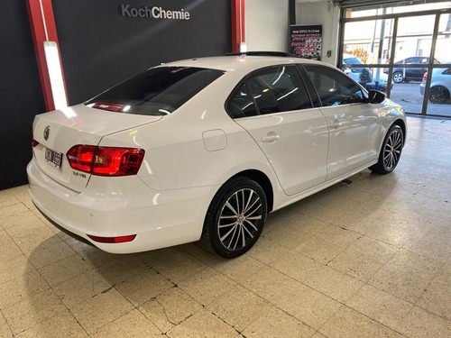 Volkswagen Vento 2.0 Sportline Tsi 200cv Bi-xenon 2013