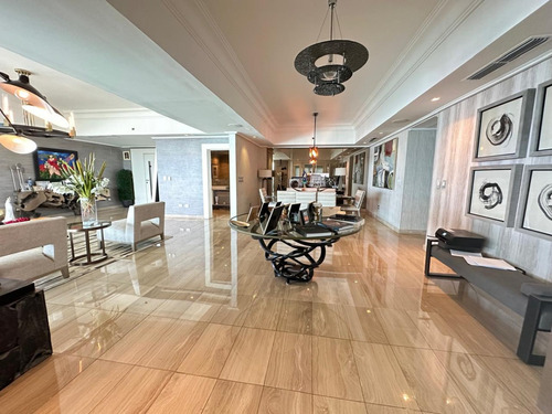 Exclusivo Apartamento En Malecón Center 3 Hab, Piso Alto, Vista Espectacular