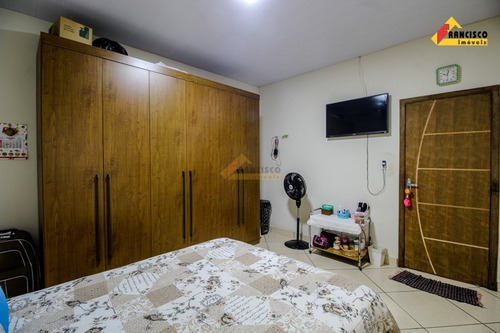 Imagem 5 de 15 de Casa À Venda, 2 Quartos, 3 Vagas, Quintino - Divinópolis/mg - 44829