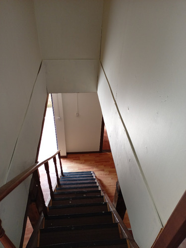 Linda Casa Amplida, Cómoda Y Excelente Estado