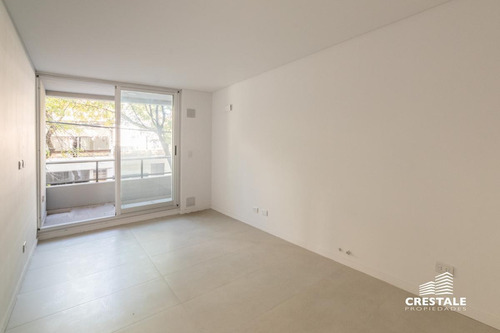 Imagen 3 de 19 de Departamento 1 Dormitorio En Venta, Balcón Frente, Patio Exclusivo - Rosario