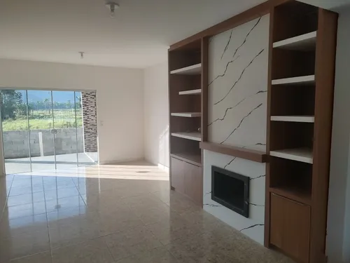 Casa Muito Bonita
