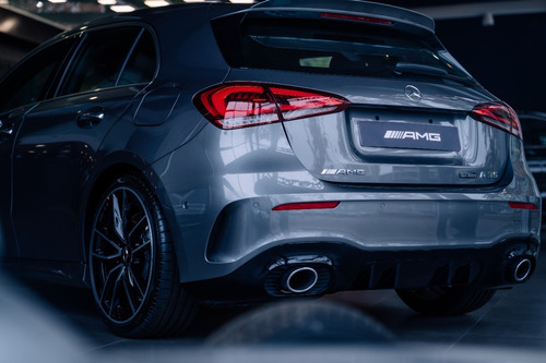 Imagen 4 de 15 de Mercedes Benz Amg A 35 Hatch