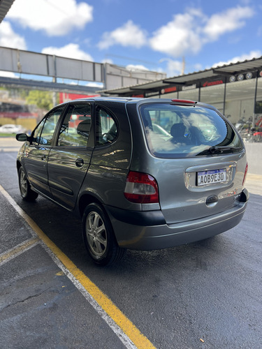 Renault Scenic 1.6 PRIVILÉGE 16V FLEX 4P MANUAL