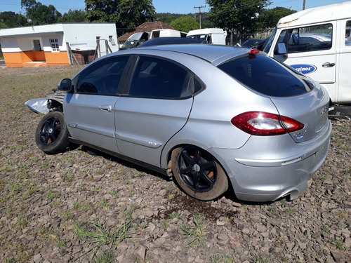 Sucata Chery Cielo 1.6 Gasolina 2011 Rs Caí Peças