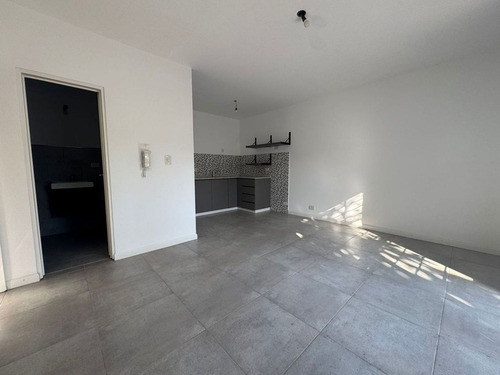 Venta Ph 2 Ambientes Con Parque Pb Ramos Mejia