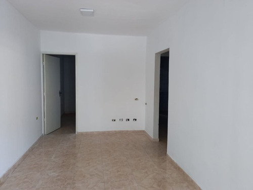 Imagem 5 de 25 de Casa Com 2 Dormitórios Para Alugar, 218 M² Por R$ 1.200,00/mês - Laranjeiras - Caieiras/sp - Ca0351