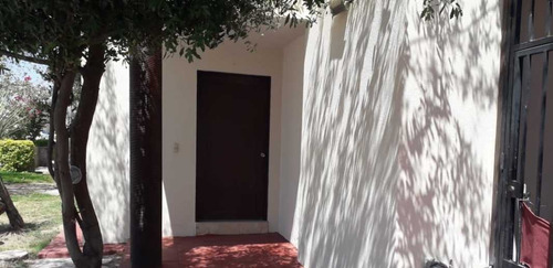 Imagen 3 de 8 de Casa En Venta En Los Viñedos