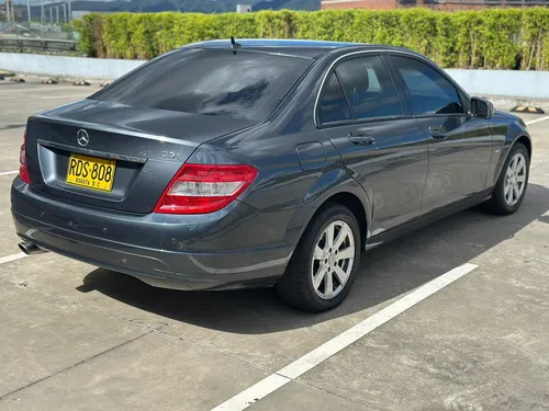 Mercedes-Benz Clase C 1.8 Cgi Blueefficiency