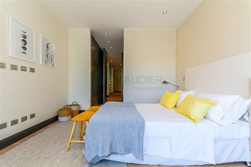 Departamento En Venta De 4 Dorm. En Las Condes