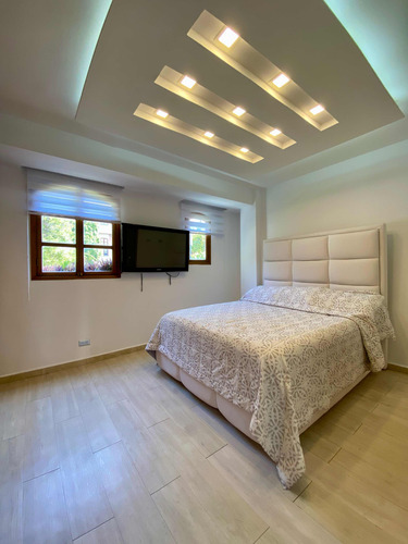 Venta Apartamento Pb Con Muelle Conj. Resd. Pueblo Viejo