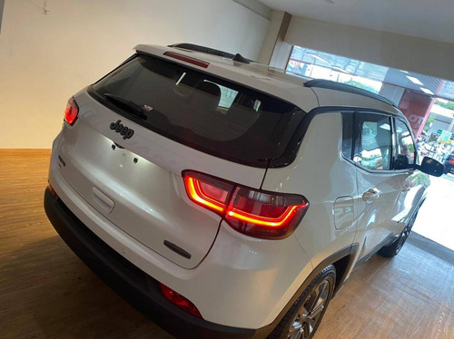 Imagem 7 de 15 de Jeep Compass 1.3 T270 Turbo Flex Longitude 80 Anos At6