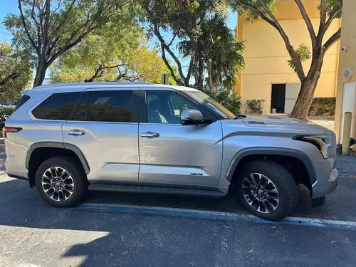Toyota Sequoia 3.5 V6 Limited 4X4