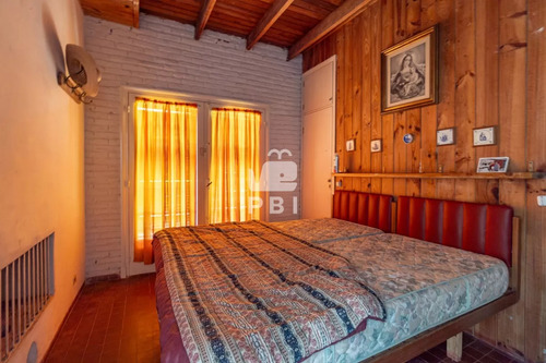 Casa En Primera Linea Al Mar, Bahía Del Pinar - Ref : Pbi12502