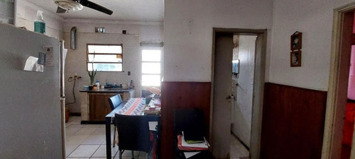 Venta Casa 2 Dorm C/cochera Sobre Av. 7 De Marzo