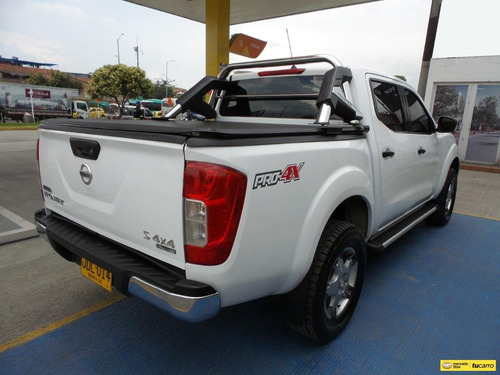 Imagen 7 de 25 de Nissan Frontier Np 300 S 4x4 Doble Cabina