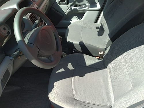 Imagem 7 de 15 de Renault Clio 1.0 16v Campus Hi-flex 5p Completo.