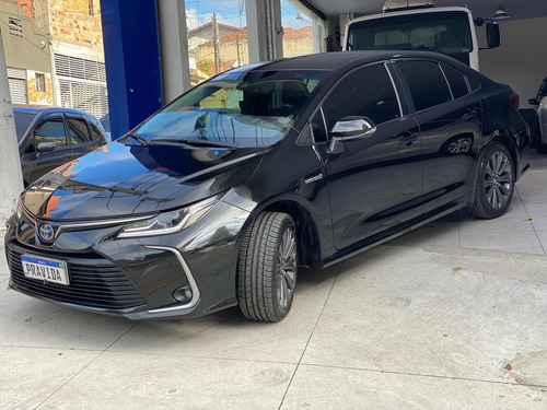Toyota Corolla 1.8 Altis Hybrid Flex Aut. 4p Hibrido Flex