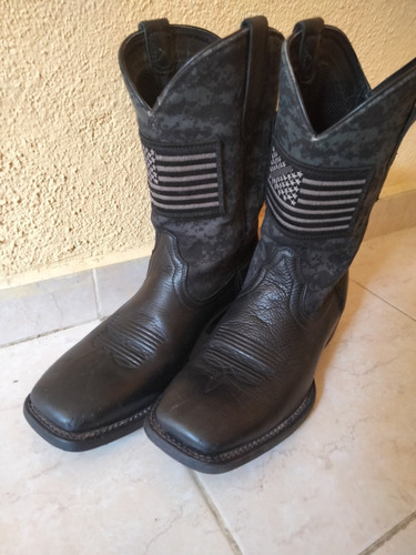 Botas Ariat Negras