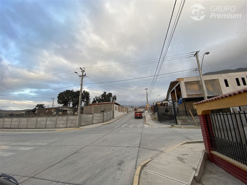 Casa En Venta De 2 Dorm. En La Higuera