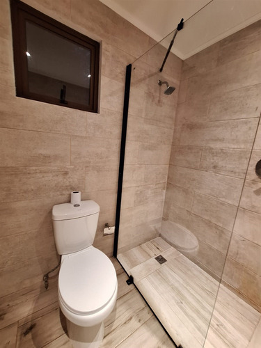 Casa Arriendo 1 Dorm, Condominio En Los Refugios Del Arrayán