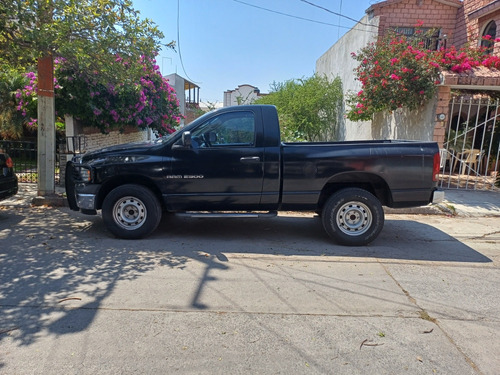 Dodge Ram 2500 Pickup St 4x4 At