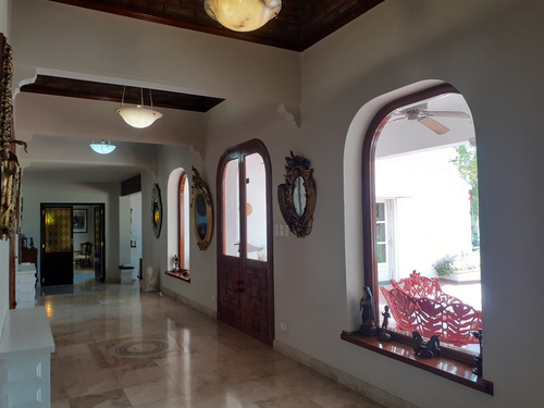 Casa Venta Lomas De San Isidro Jockey