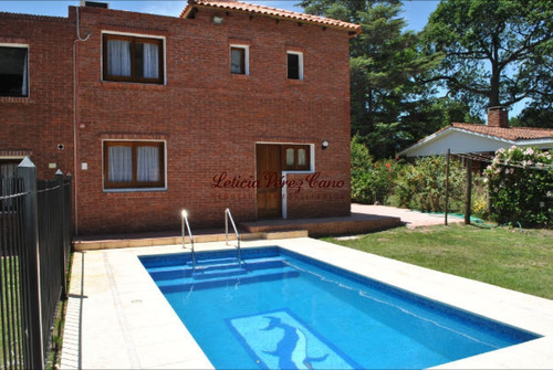 Imagen 2 de 25 de Venta De Casa De 3 Dormitorios En Pinares Cerca Del Mar