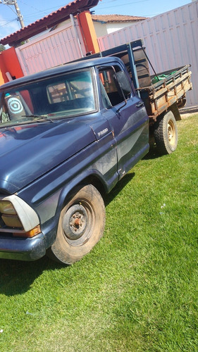 Ford F-1000 229
