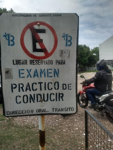 Imagen 6 de 10 de Clases De Manejo (practicas- Entrenamiento-alquiler)