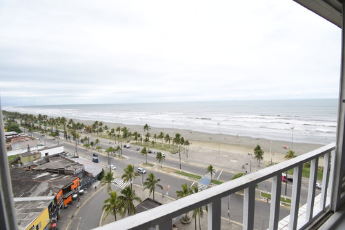 Imagem 10 de 14 de Apartamento À Venda No Centro De Peruíbe De Frente Ao Mar.