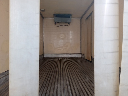 Imagem 13 de 15 de Iveco Vertis 90v16