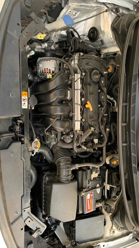 Imagen 8 de 14 de Kia Forte 2.0 Sx At 2018