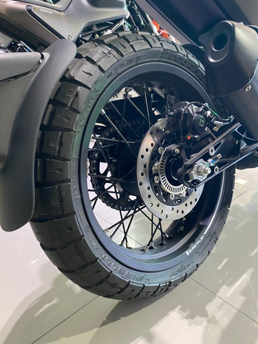 Husqvarna 401 Svartpilen | No Z400 Duke 390 Dominar