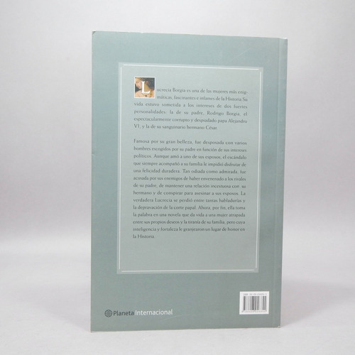 Lucrecia Borgia John Faunce Editorial Planeta 2003 J4