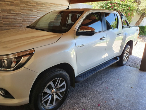 Toyota Hilux 2.8 Cd Srx 177cv 4x4 At 2018