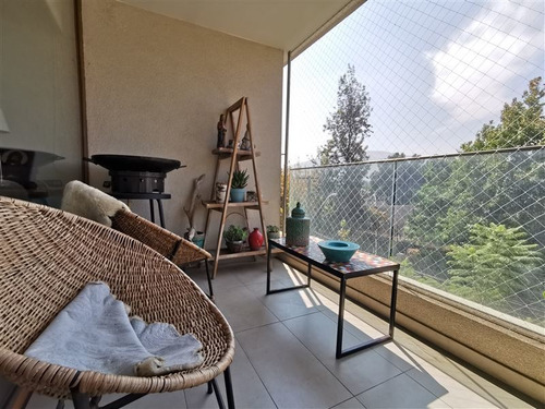 Departamento En Arriendo De 2 Dorm. En Vitacura