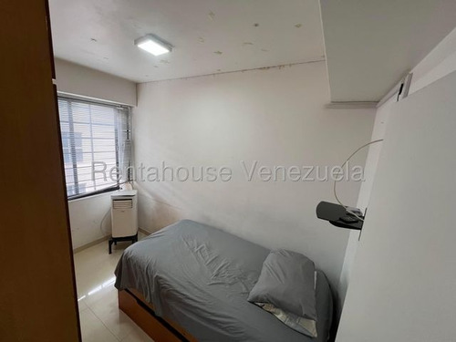 Espectacular Apartamento Remodelado En Venta Liso Para Mudarse En San Bernardino - Mls #25-22271 - Jca