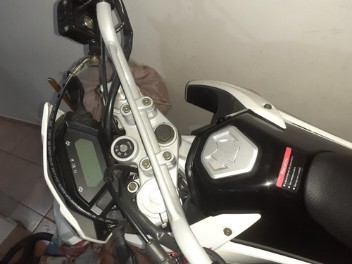 Imagen 8 de 17 de Gilera Smx 250