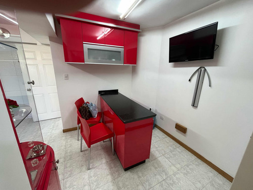 Se Vende Penthouse Frutas Condominiums Red Granada Guatire
