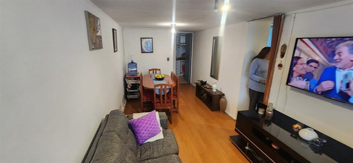 Departamento En Venta De 3 Dorm Estac Patio En Santiago