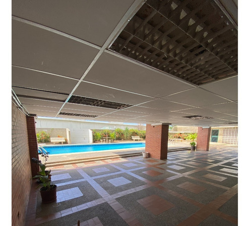 Imagen 3 de 10 de Apartamento En Venta Macuto La Guaira Vargas